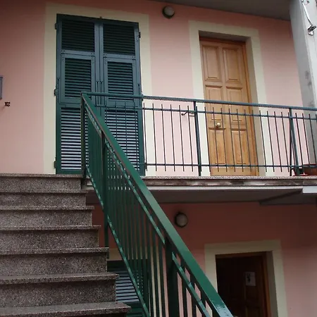 Apartment La Piazzetta Sesta Godano